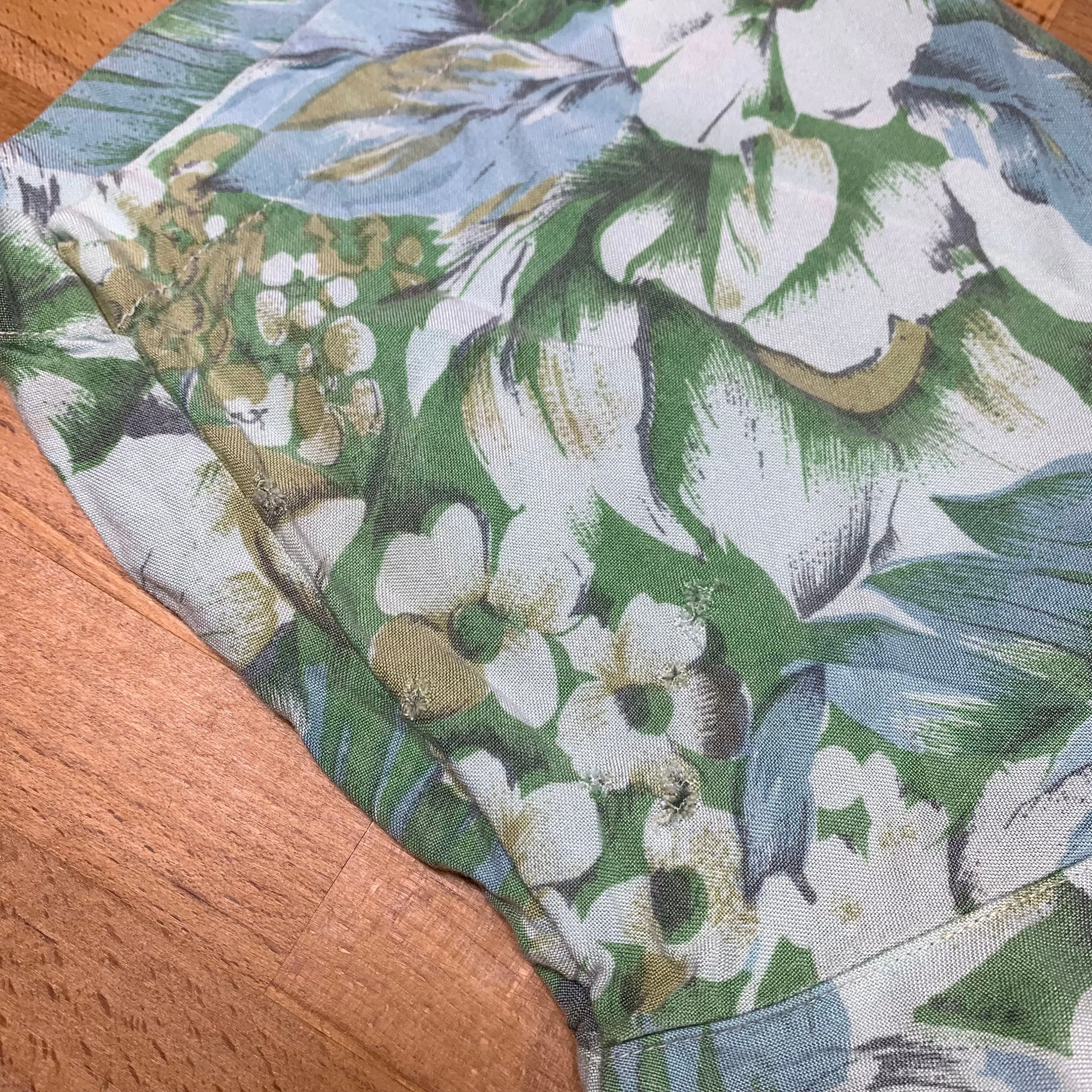 90s Green Floral Rayon Shirt - Large