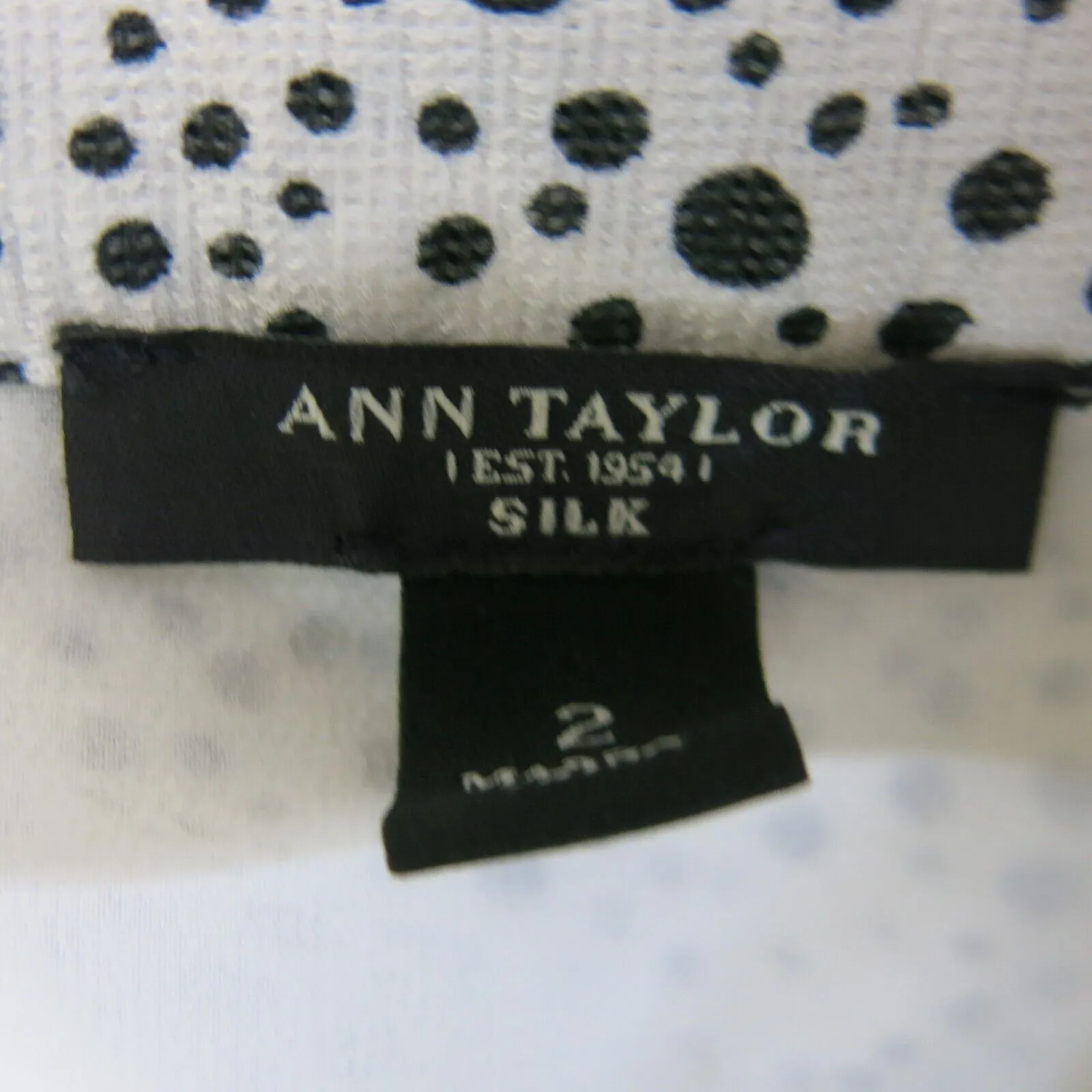 Ann Taylor Womens Polka Dot Halter Neck Silk Blouse Top Sleeveless Cream Size 2