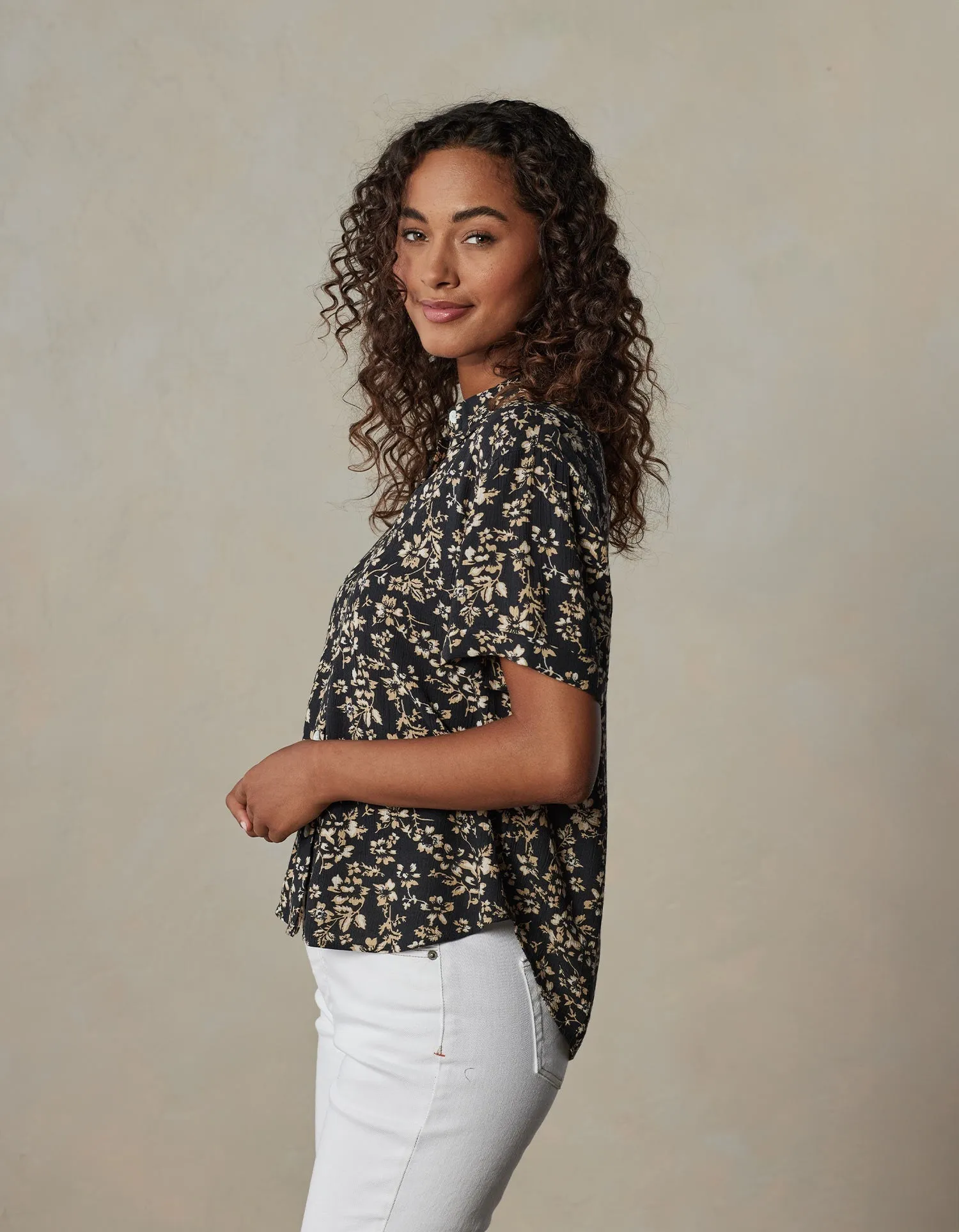 Ezra Crepe Rosie Button Up Shirt in Darkwood Floral