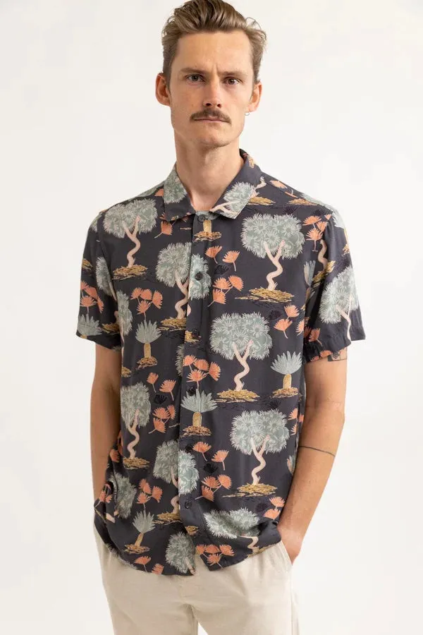 Floral SS Shirt (Black)