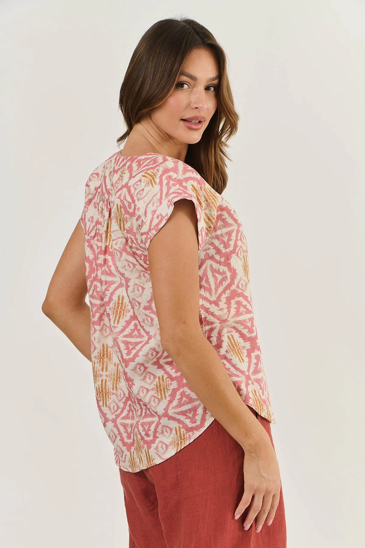 Naturals by O & J Linen V Tee - Ikat (GA373)