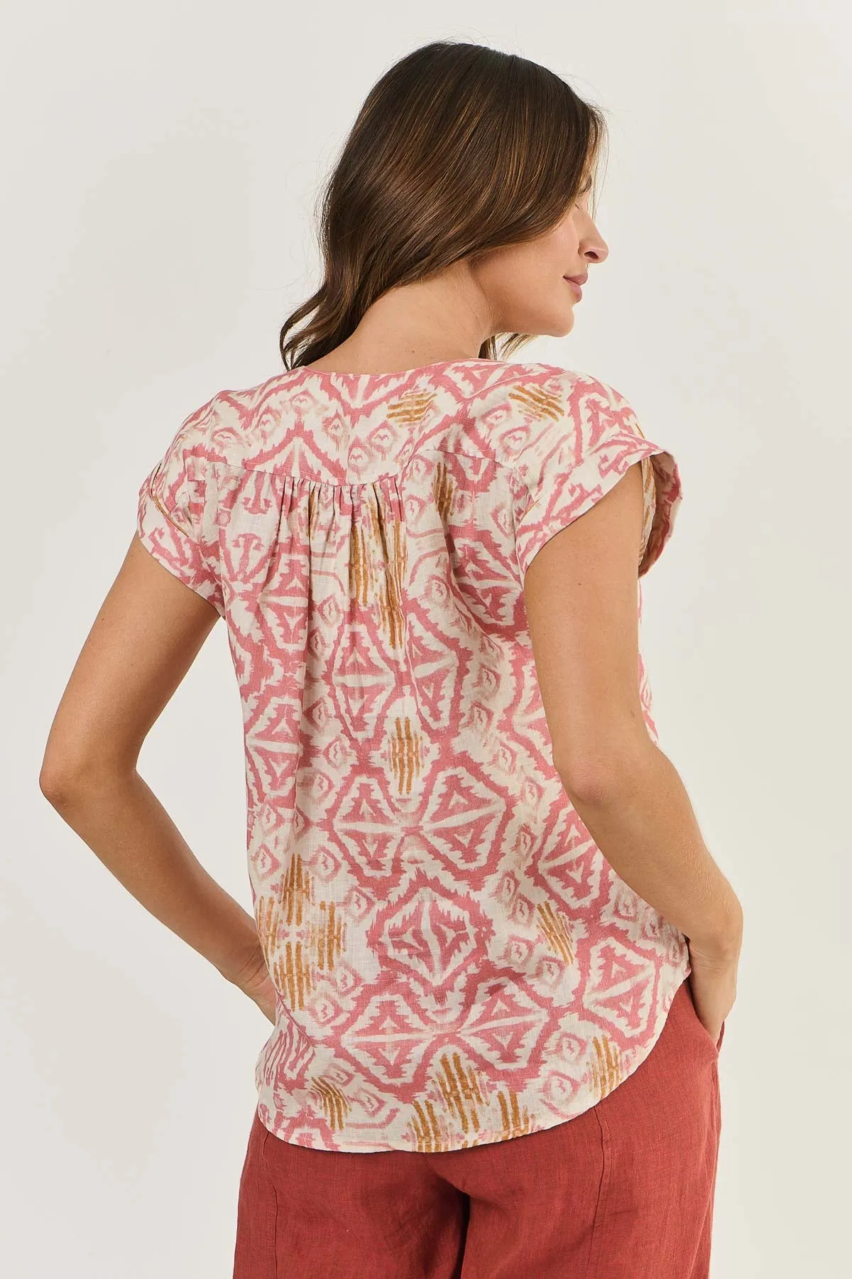 Naturals by O & J Linen V Tee - Ikat (GA373)