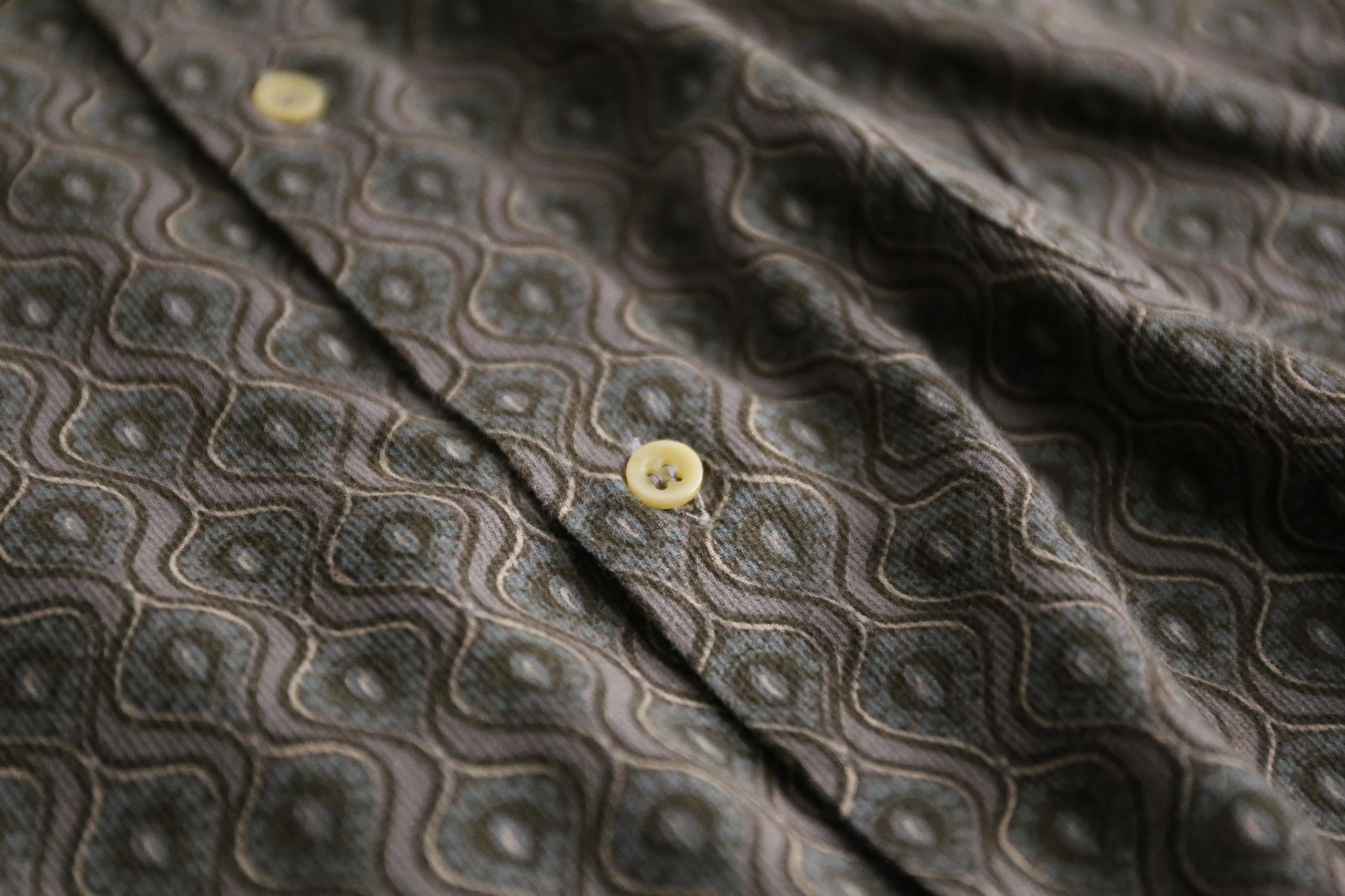 ""GIRGIO ARMANI"patterned shirt