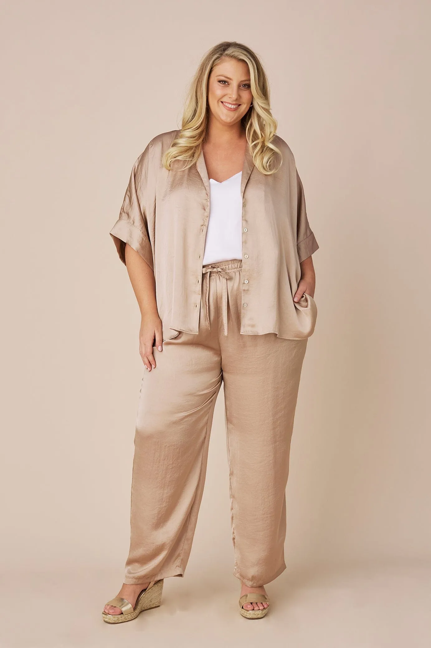 Tory Short Sleeve Collared Shirt Espresso